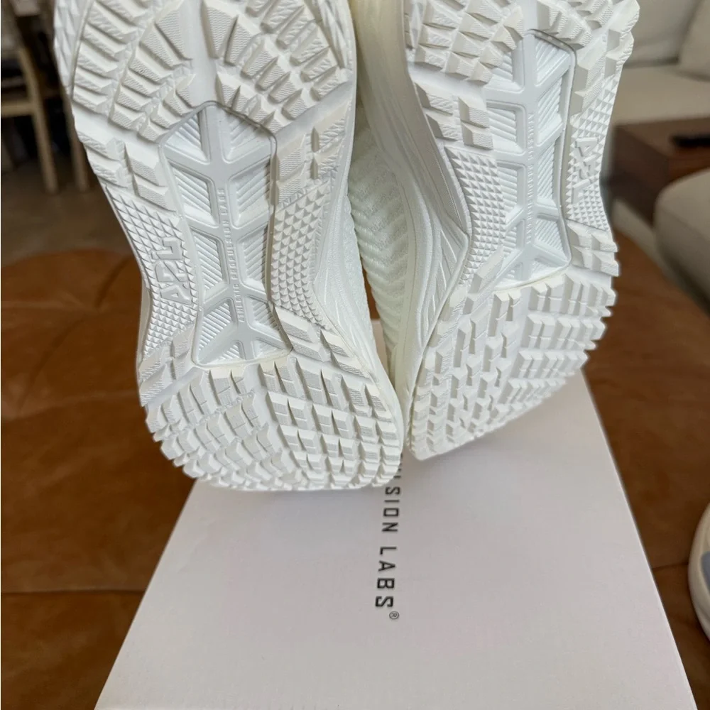 APL Women's Techloom Traveler - Picture 5 of 9